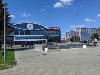  ,  