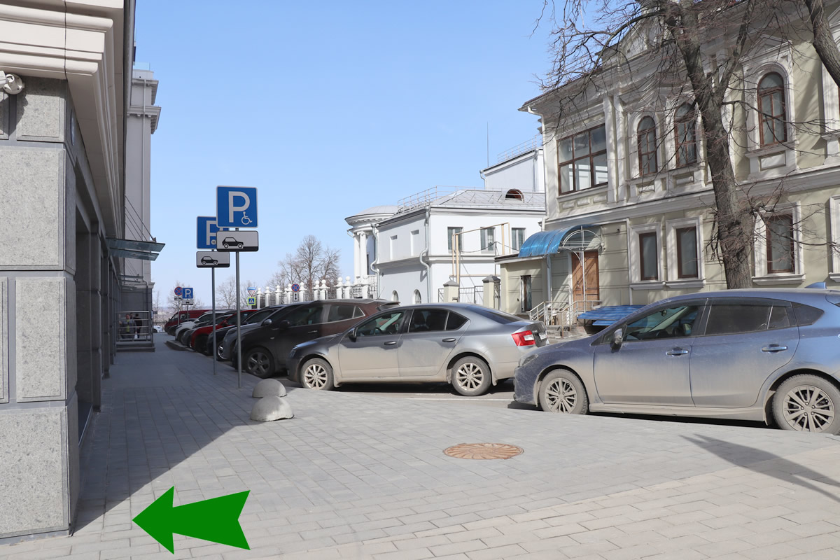Нижний Новгород. Фото. Академия водного транспорта ост (чёт сторона) - Кремлёвский бульвар